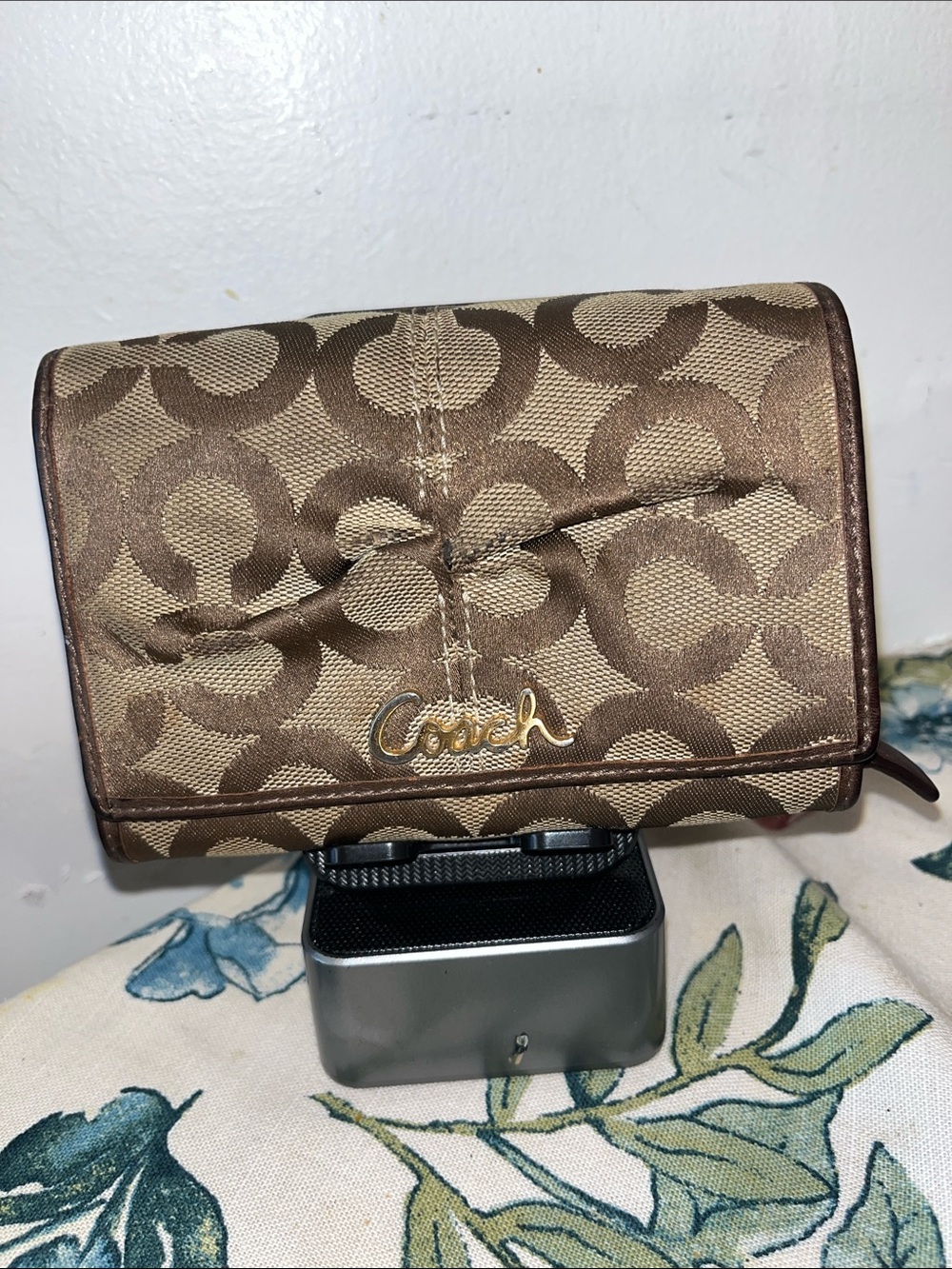 Coach Signature Canvas Trifold Wallet in Brown with Gold Logo